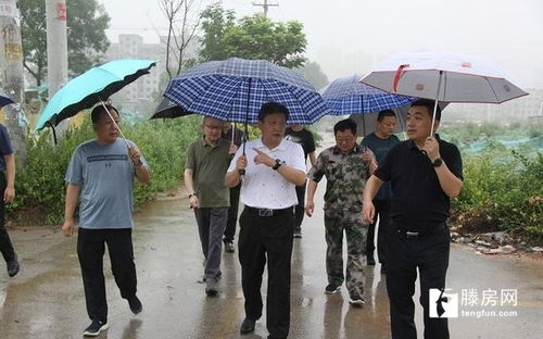 城建集團組織相關(guān)人員到孫莊居區(qū)域改造建設(shè)工程現(xiàn)場辦公